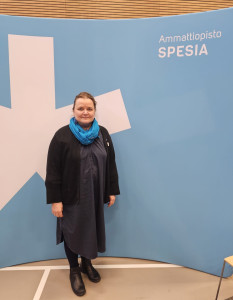 Rehtori Tiina Mäki-Gaetz 